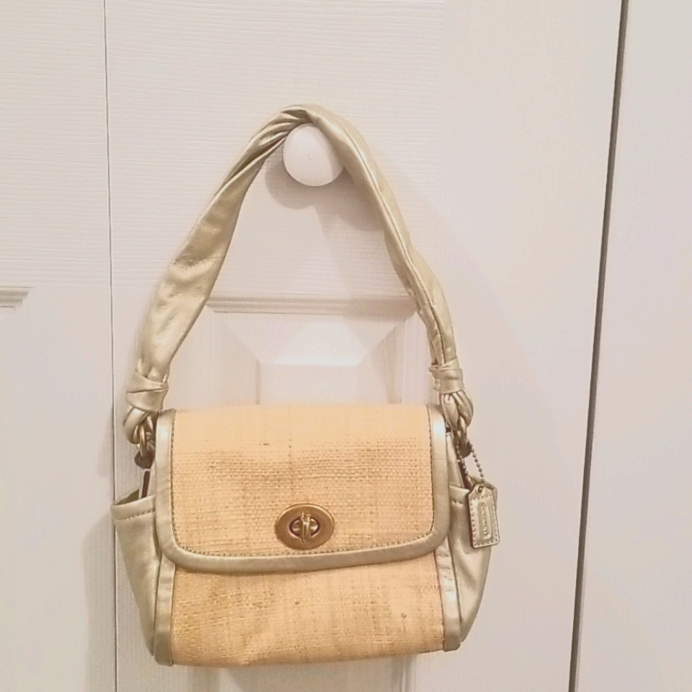 100% COACH tweed handbag
